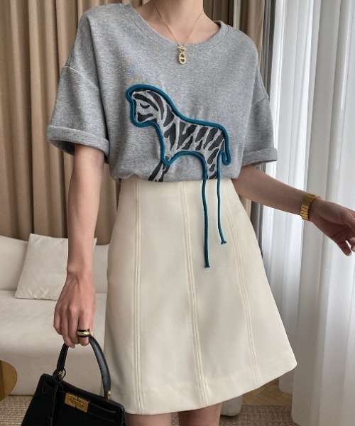 deux amour(ドゥーザムール)の「シマウマモチーフTシャツ(Tシャツ/カットソー・レディース・ホワイト/グレー/ブラック・FREE)」の7枚目の写真