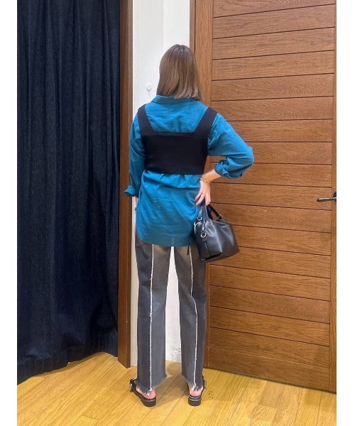 BAYFLOW（ベイフロー）の「２WAYニットビスチェ（ベスト・レディース・オフホワイト/ロイヤルブルー/ブラック・FREE）」の12枚目の写真