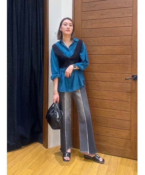 BAYFLOW（ベイフロー）の「２WAYニットビスチェ（ベスト・レディース・オフホワイト/ロイヤルブルー/ブラック・FREE）」の10枚目の写真