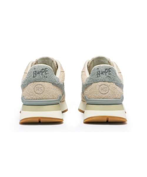 A BATHING APE(アベイシングエイプ)の「ROADSTA EXPRESS BAPE X HIGHSNOBIETY(スニーカー・メンズ・ベージュ・8/8.5/9.5/9/10)」の3枚目の写真