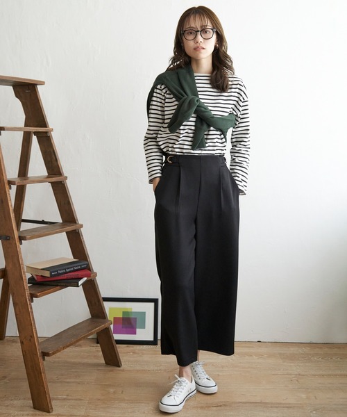 ikka(イッカ)の「サイドベルトワイドパンツ(その他パンツ・レディース・ブラック/その他1/ベージュ・M/S/L)」の4枚目の写真