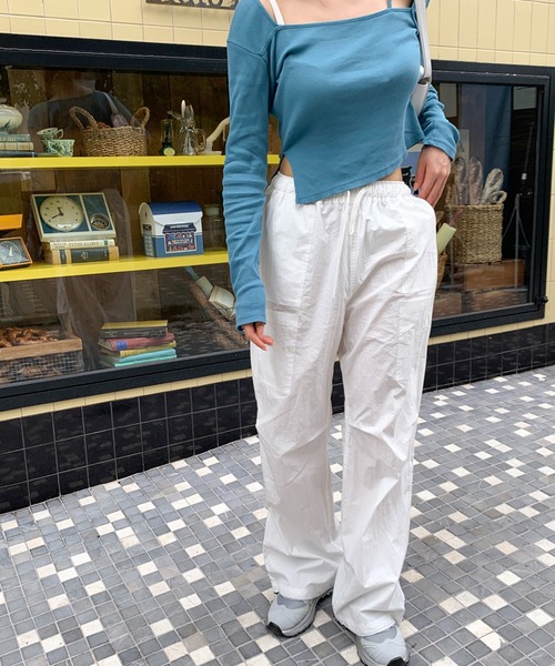 cream creme(クリームクレーム)の「ナイロン カーゴパンツ(カーゴパンツ・レディース・ホワイト/ブラック・FREE)」の20枚目の写真