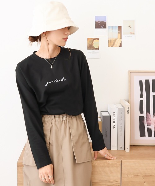 Social GIRL（ソーシャルガール）の「筆記体ロゴロングTシャツ（Tシャツ/カットソー・レディース・ブラック/ホワイト・S/M/L）」の22枚目の写真