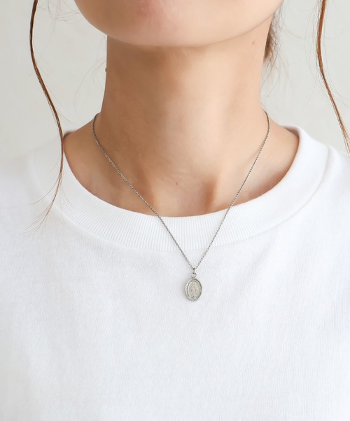 Social GIRL（ソーシャルガール）の「筆記体ロゴロングTシャツ（Tシャツ/カットソー・レディース・ブラック/ホワイト・S/M/L）」の4枚目の写真