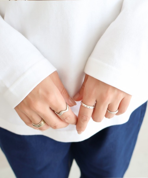 Social GIRL（ソーシャルガール）の「筆記体ロゴロングTシャツ（Tシャツ/カットソー・レディース・ブラック/ホワイト・S/M/L）」の6枚目の写真