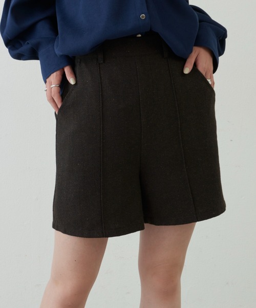 Aunt Marie's(アントマリーズ)の「ヘリンボーンセンタープリーツショートパンツ(その他パンツ・レディース・ブラック/ブラウン・FREE)」の18枚目の写真