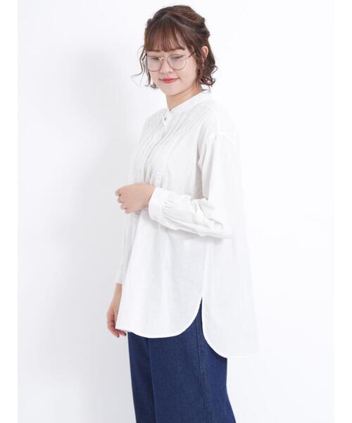 Samansa Mos2（サマンサ モスモス）の「バンドカラータックチュニック（チュニック・レディース・オフホワイト/グリーン/ボルドー/チャコールグレー/ブルー/ベージュ・F）」の2枚目の写真