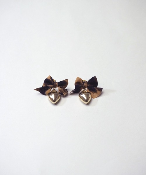 misto accessories（ミストアクセサリーズ）の「レオパードリボンピアス（ピアス（両耳用）・レディース・レオパード・FREE）」の2枚目の写真