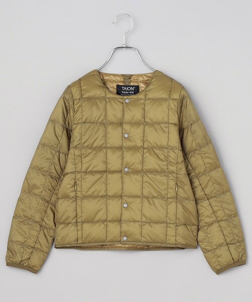 FREAK'S STORE（フリークスストア）の「限定展開 TAION/タイオン KIDS TAION JACKET / キッズ ベーシック クルーネックボタン インナーダウンジャケット / TAION-K104（ダウンジャケット/コート・キッズ・オリーブ/ベージュ/ブラック/ネイビー・140/120/110/130）」の3枚目の写真