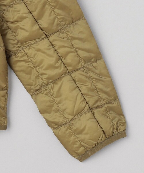 FREAK'S STORE（フリークスストア）の「限定展開 TAION/タイオン KIDS TAION JACKET / キッズ ベーシック クルーネックボタン インナーダウンジャケット / TAION-K104（ダウンジャケット/コート・キッズ・オリーブ/ベージュ/ブラック/ネイビー・140/120/110/130）」の8枚目の写真
