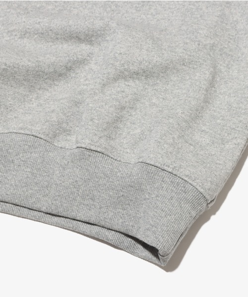 atmos(アトモス)の「atmos Uniform Crewneck Sweatshirt atmos(アトモス)の「atmos Uniform Crewneck Sweatshirt