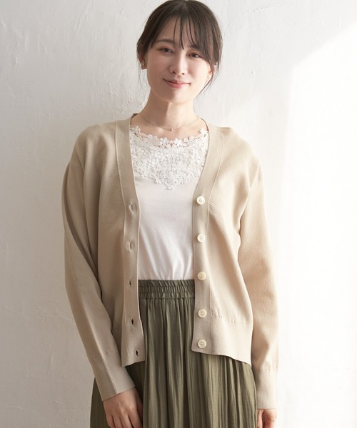 ikka(イッカ)の「GOKU楽 Vネックカーディガン(カーディガン/ボレロ・レディース・イエロー/ベージュ/ブラック/スカイブルー・M/L/S)」の20枚目の写真