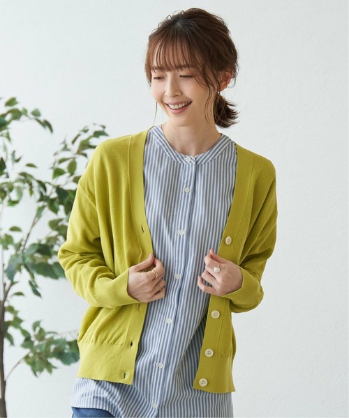 ikka(イッカ)の「GOKU楽 Vネックカーディガン(カーディガン/ボレロ・レディース・イエロー/ベージュ/ブラック/スカイブルー・M/L/S)」の9枚目の写真