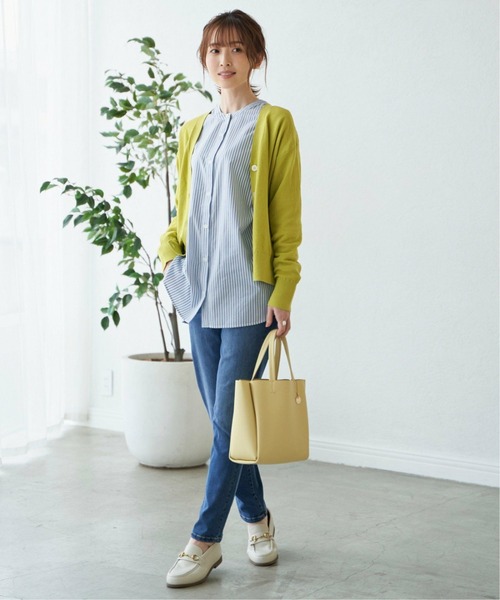 ikka(イッカ)の「GOKU楽 Vネックカーディガン(カーディガン/ボレロ・レディース・イエロー/ベージュ/ブラック/スカイブルー・M/L/S)」の11枚目の写真
