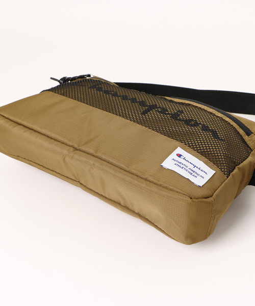 Champion(チャンピオン)の「Champion/チャンピオン ワイオミング ショルダーバッグ No.17512(ショルダーバッグ・メンズ・ブルー/ブラック/ベージュ・FREE)」の5枚目の写真