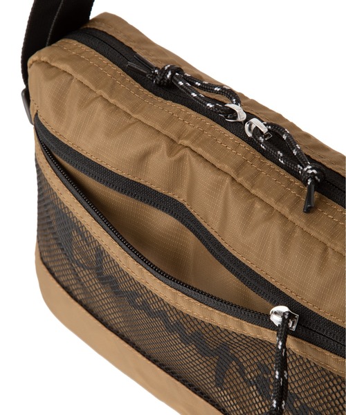 Champion(チャンピオン)の「Champion/チャンピオン ワイオミング ショルダーバッグ No.17512(ショルダーバッグ・メンズ・ブルー/ブラック/ベージュ・FREE)」の13枚目の写真