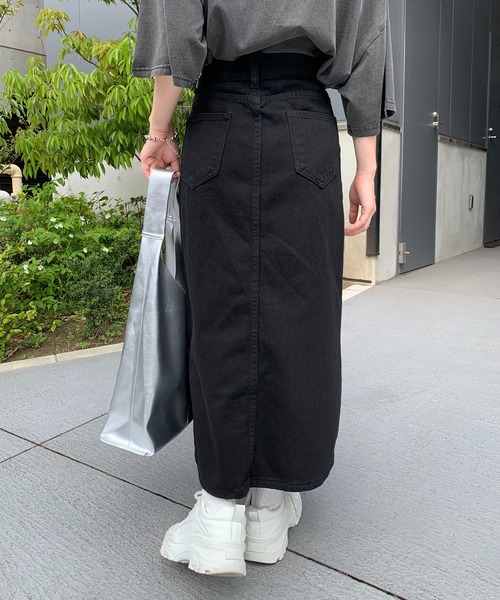 SHEPP（シープ）の「フロントスリット デニム タイト ロングスカート（デニムスカート・レディース・ブラック/サックスブルー/グレー/ブルー・S/M/L）」の21枚目の写真