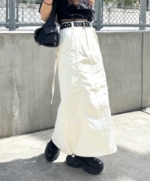 PAGEBOY(ページボーイ)の「パラシュートスカート(スカート・レディース・アイボリー/ブラック/カーキ・FREE)」の2枚目の写真