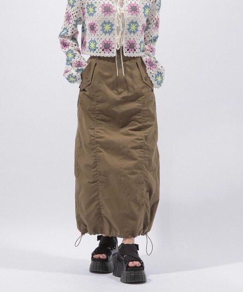 PAGEBOY(ページボーイ)の「パラシュートスカート(スカート・レディース・アイボリー/ブラック/カーキ・FREE)」の15枚目の写真