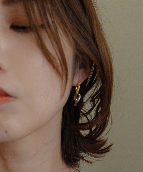 styiro(スタイロ)の「ニッケルフリー ゴールド×シルバー チェーンメタルピアス(ピアス(両耳用)・レディース・シルバー×ゴールド・FREE)」の6枚目の写真