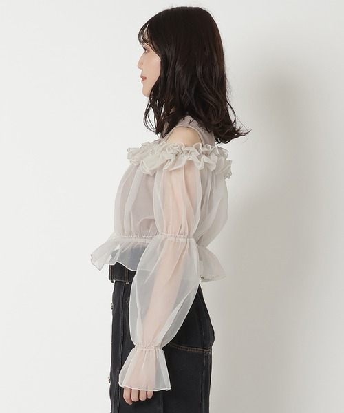 REDYAZEL（レディアゼル）の「チュールドッキングニット（シャツ/ブラウス・レディース・ブラック/オフホワイト/ベージュ・FREE）」の11枚目の写真