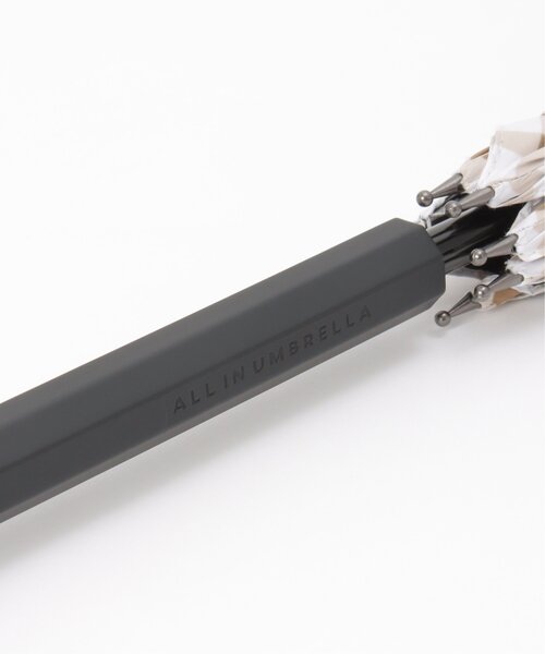 LBC(エルビーシー)の「ベーシックチェック 長傘(長傘・レディース・ブラック/ベージュ・FREE)」の10枚目の写真