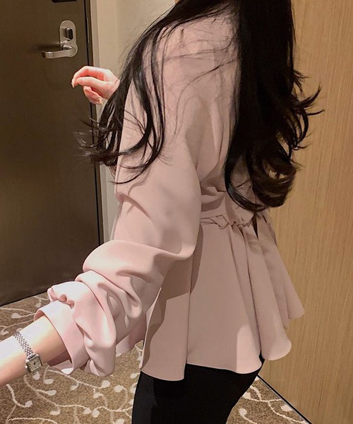 Twinkle;pm（トゥインクルピーエム）の「カシュクールペプラムブラウス（シャツ/ブラウス・レディース・ホワイト/ライトブルー/ライトピンク・X-LARGE/LARGE/MEDIUM/SMALL）」の4枚目の写真