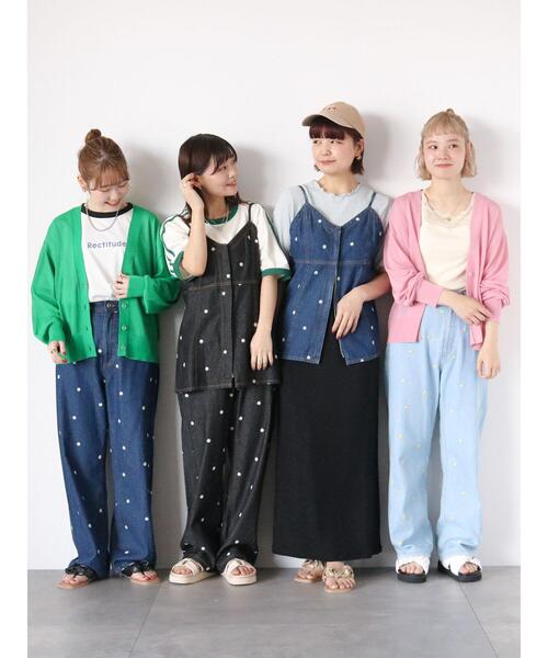 ehka sopo(エヘカソポ)の「花刺繍デニムパンツ(セットアップ可)(デニムパンツ・レディース・ブラック/サックスブルー/ネイビー・F)」の7枚目の写真