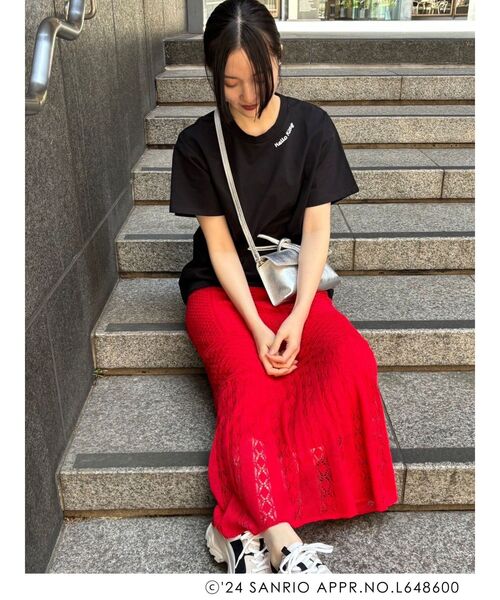 ハローキティコラボ（ハローキティコラボ）の「【ハローキティコラボ】ボックスTシャツ（Tシャツ/カットソー・レディース・ホワイト/ブラック・FREE）」の19枚目の写真