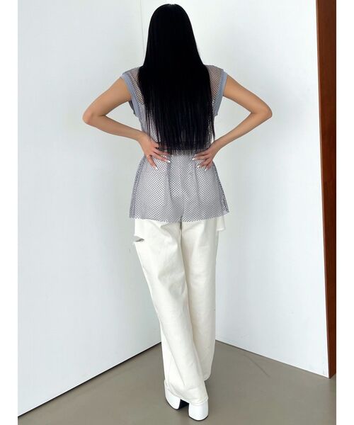 EMODA（エモダ）の「メッシュジャガードキャミソールセット（Tシャツ/カットソー・レディース・グレー/ブラック・FREE）」の4枚目の写真