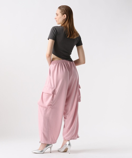 FOREVER 21（フォーエバー トゥエンティーワン）の「【2024SS】カーゴスウェットパンツ（スウェットパンツ・レディース・ピンク/ブラック/グレー/ブルー・FREE）」の10枚目の写真