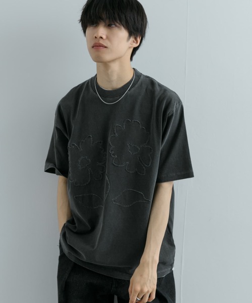 SENSE OF PLACE by URBAN RESEARCH(センスオブプレイスバイアーバンリサーチ)の「『ユニセックス』フェードポップアートフラワーTシャツ(5分袖)(Tシャツ/カットソー・メンズ・ブラック/イエロー/ロイヤルブルー・MEDIUM/LARGE)」の6枚目の写真