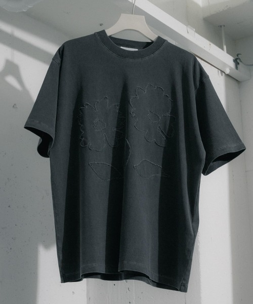 SENSE OF PLACE by URBAN RESEARCH(センスオブプレイスバイアーバンリサーチ)の「『ユニセックス』フェードポップアートフラワーTシャツ(5分袖)(Tシャツ/カットソー・メンズ・ブラック/イエロー/ロイヤルブルー・MEDIUM/LARGE)」の11枚目の写真