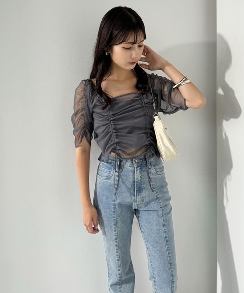 one after another NICE CLAUP(ワンアフターアナザーナイスクラップ)の「シアードロストトップス(インナーセットアイテム)(シャツ/ブラウス・レディース・アイボリー/チャコールグレー/オフホワイト・FREE)」の13枚目の写真