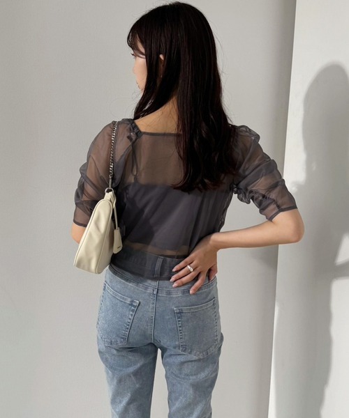 one after another NICE CLAUP(ワンアフターアナザーナイスクラップ)の「シアードロストトップス(インナーセットアイテム)(シャツ/ブラウス・レディース・アイボリー/チャコールグレー/オフホワイト・FREE)」の11枚目の写真