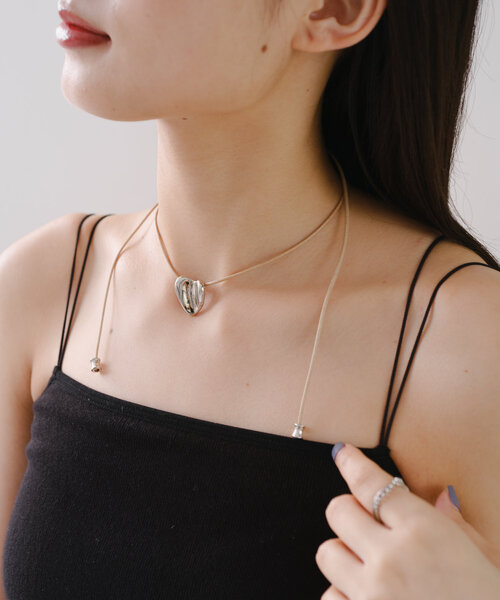 Kastane（カスタネ）の「【fiw.】ハートチョーカー（ネックレス・レディース・ブラック/ベージュ・FREE）」の11枚目の写真