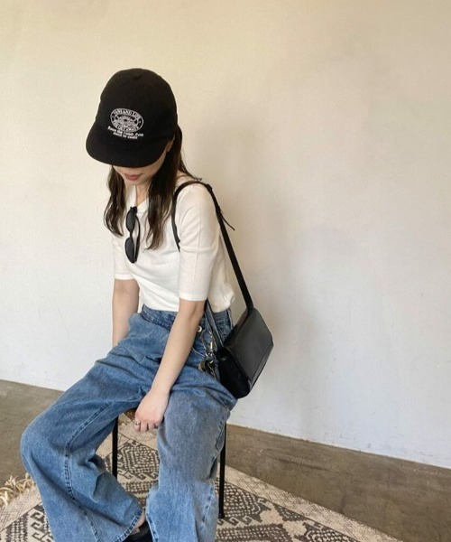 ISOOK（アイスー）の「刺繍ロゴフラットキャップ(kiharu select