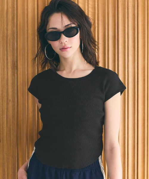 coca(coca)(コカ)の「【WEB限定セール】サイドギャザートップス(Tシャツ/カットソー・レディース・ブラック/ホワイト・S/M/L)」の10枚目の写真