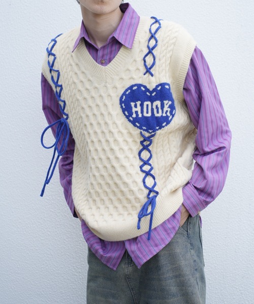 HOOK(フック)の「HOOK -original- ハートパッチ編み上げニットベスト (AW)(ベスト・メンズ・ライトベージュ/グリーン・XL/L/M)」の17枚目の写真