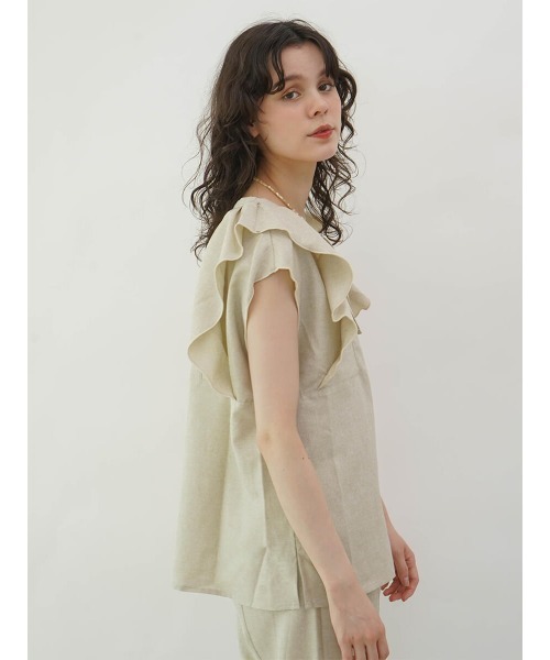 FIKA.(フィーカ)の「Melange double ruffle blouse(シャツ/ブラウス・レディース・ブラウン/ベージュ・FREE)」の14枚目の写真