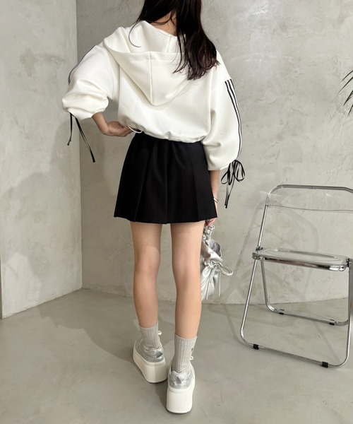 one after another NICE CLAUP（ワンアフターアナザーナイスクラップ）の「プリーツミニスカート【S/Mサイズ】（スカート・レディース・ベージュ系その他/杢グレー/ブラウン系その他/ブラック・MEDIUM/SMALL）」の11枚目の写真