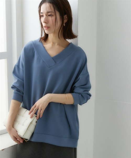 nissen(ニッセン)の「なめらかポンチ素材 前後Vネックプルオーバー(Tシャツ/カットソー・レディース・グリーン系/モカ/ブラック/グレイッシュベージュ/グレイッシュブルー/チャコールグレー・S/M/L/LL)」の20枚目の写真