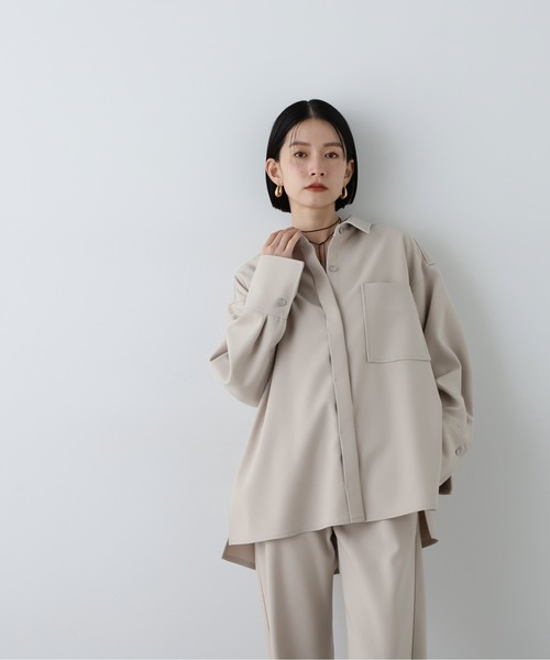 N.(N. Natural Beauty Basic)(エヌエヌナチュラルビューティーベーシック)の「◆【セットアップ対応】オーバーサイズシャケット(シャツ/ブラウス・レディース・ブルー系その他/ベージュ・MEDIUM)」の17枚目の写真