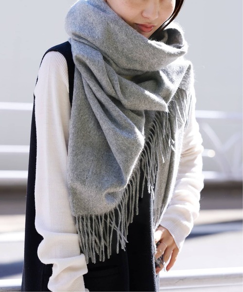 JOURNAL STANDARD(ジャーナルスタンダード)の「《追加》Cashmere ストール(ストール/ショール・レディース・ブラック/サックスブルー/グリーン/ウッド/レッド系その他/チャコールグレー/ブルー/ベージュ・FREE)」の12枚目の写真