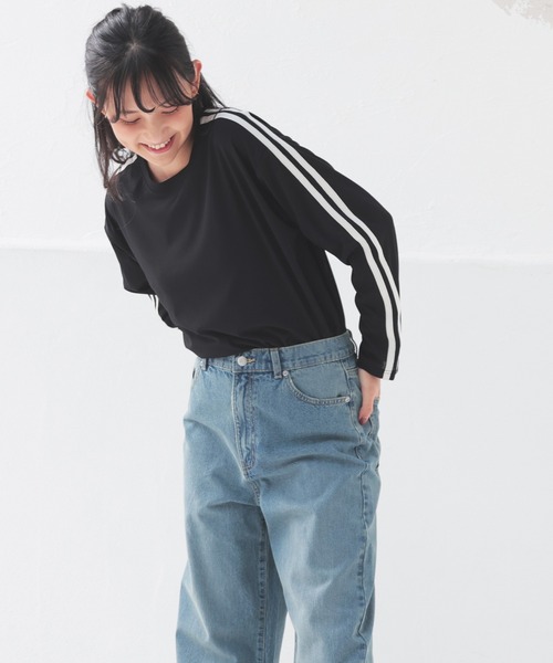 Honeys（ハニーズ）の「袖ラインゆるトップス（Tシャツ/カットソー・レディース・ブルー/アイボリー/ブラック/ピンク・S/M/L）」の13枚目の写真