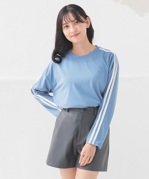 Honeys（ハニーズ）の「袖ラインゆるトップス（Tシャツ/カットソー・レディース・ブルー/アイボリー/ブラック/ピンク・S/M/L）」の19枚目の写真