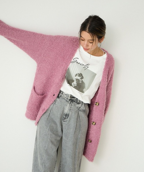 BAYFLOW（ベイフロー）の「[ゆるっとしたサイズ感]フェザーヤーンニットカーディガン（カーディガン/ボレロ・レディース・アイボリー/ピンク/ネイビー・FREE）」の13枚目の写真