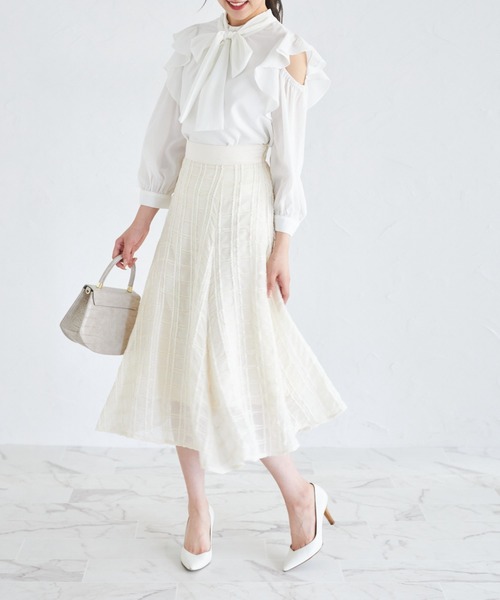 【セール】立体ラメ刺繍レースフレアスカート（スカート）｜tocco closet（トッコ クローゼット）