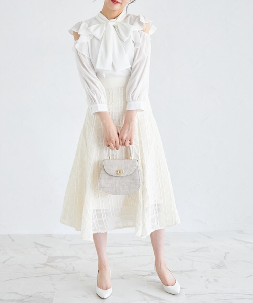 【セール】立体ラメ刺繍レースフレアスカート（スカート）｜tocco closet（トッコ クローゼット）