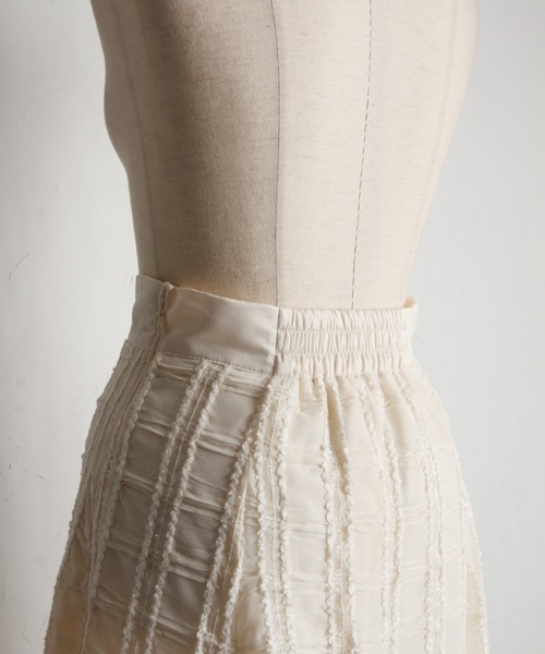 【セール】立体ラメ刺繍レースフレアスカート（スカート）｜tocco closet（トッコ クローゼット）